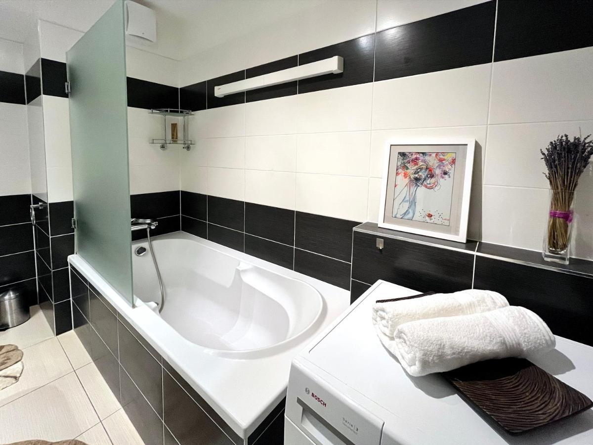 British Quarter Apartments Прага Екстер'єр фото